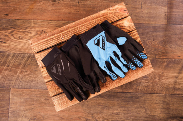 2022 7idp chill project gloves.jpg