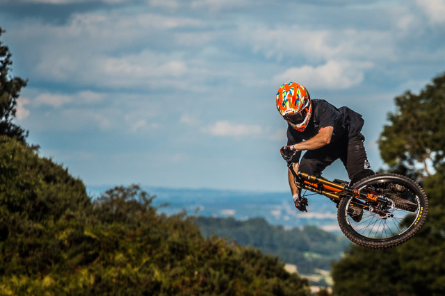 2022 BMCC Black Mountains Cycle Centre Trail Guide Scott Windsor 001.jpg