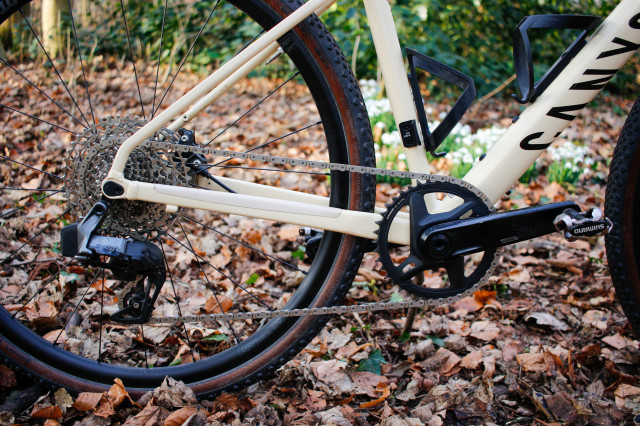 2022 Canyon Grail AL 7 eTap Rival-drivetrain.jpg
