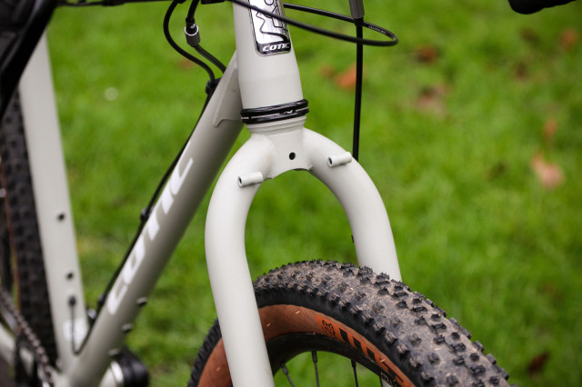 2022 Cotic Cascade - fork clearance.jpg
