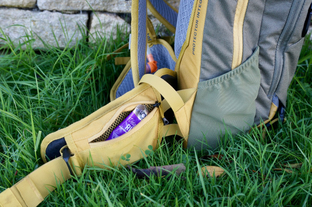 2022 Deuter Attack 16 side and hip pockets.jpeg