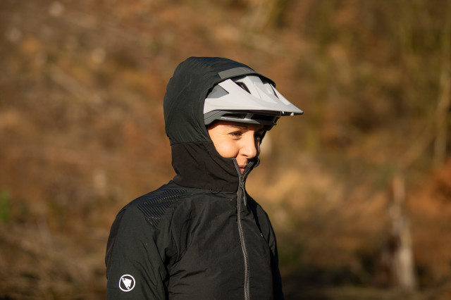 2022 Endura MT500 Freezing Point Jacket 001.jpg