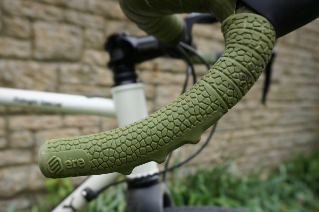 2022 Ere Tenaci Handlebar Cover Poygons and knuckleheads.jpeg