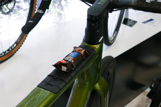 2022 Fuji Jari snacks eurobike.jpg