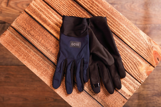 2022 Gore trailkpr gloves 5ct .jpg