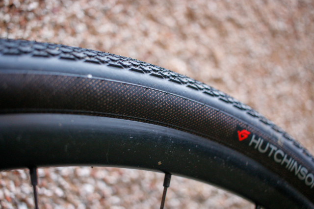 2022 Hutchinson Overide 38mm gravel tyre-sidewall.jpg