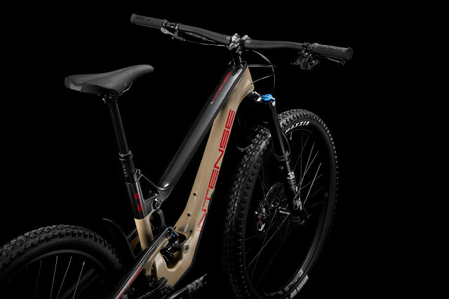 2022 INTENSE Tracer 279 EXT front triangle.jpg