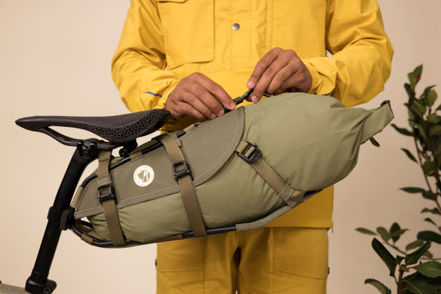 2022 Specialized Fjällraven collab saddle bag.jpeg