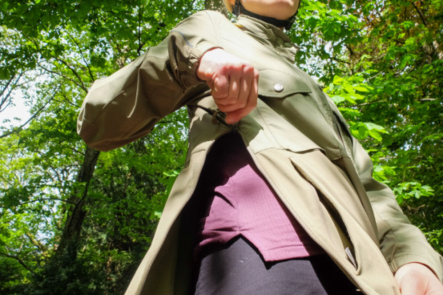 2022 Specialized-Fjallraven Anorak -3.jpg