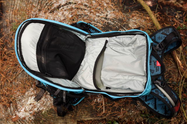 2022 USWE Shred 16 daypack main pocket.jpg