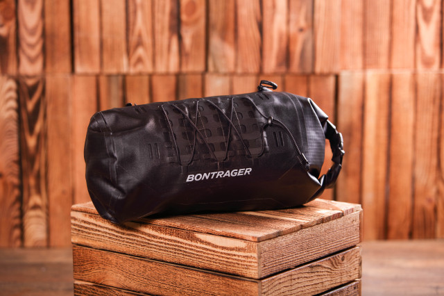 2022 bontrager adventure handlebar bag 5ct.jpg