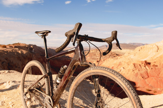 2022 cannondale topstone bars.jpeg