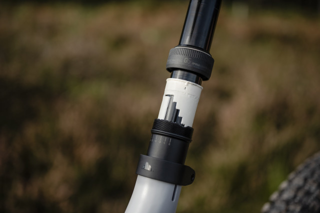 2022 canyon G5 DROPPER ADJUST 25mm in 5mm increments Credit Roo Fowler.jpg