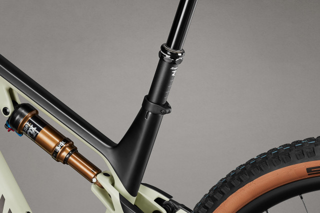 2022 canyon neuron CF dropper.jpg