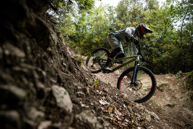 2022 canyon torque 29 riding.JPG