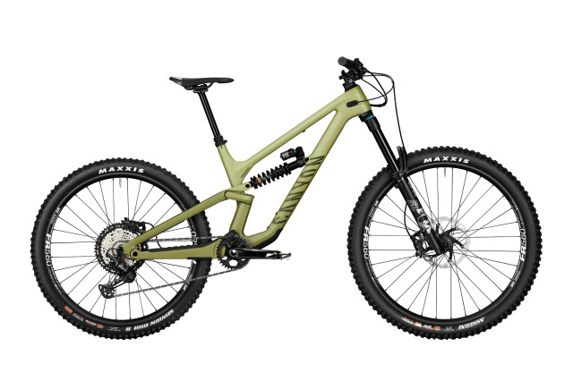 2022 canyon torque cf 8 mullet.jpg