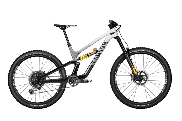 2022 canyon torque cf cllctv Fabio.jpg