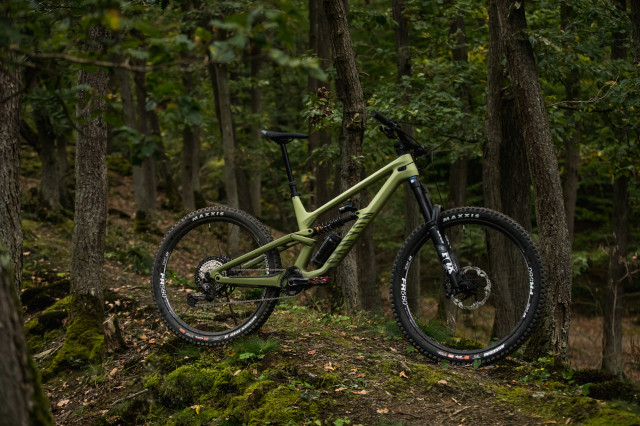 2022 canyon torque mullet hero.JPG