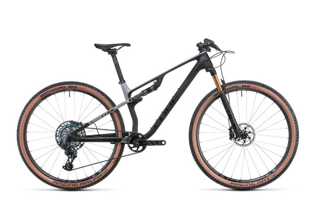 2022 cube AMS ZERO 99 C-68X SLT 29 studio.jpg