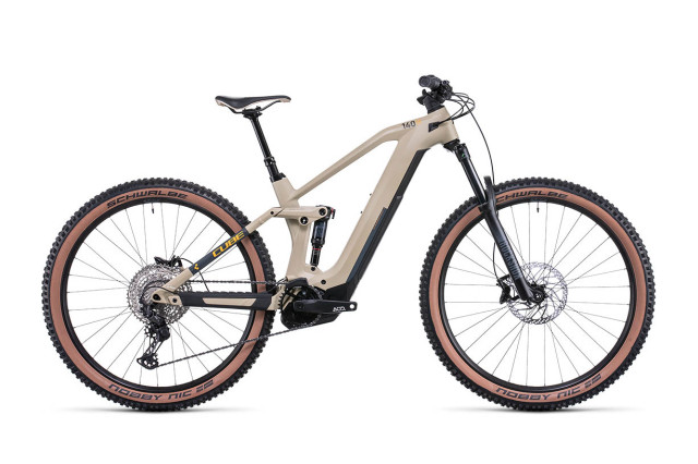 2022 cube stereo hybrid 140 hpc race 625 studio.jpg