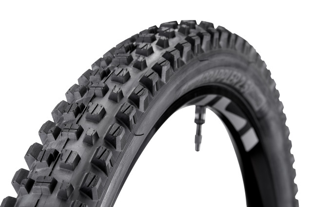 2022 e13 grappler tread 1.jpg