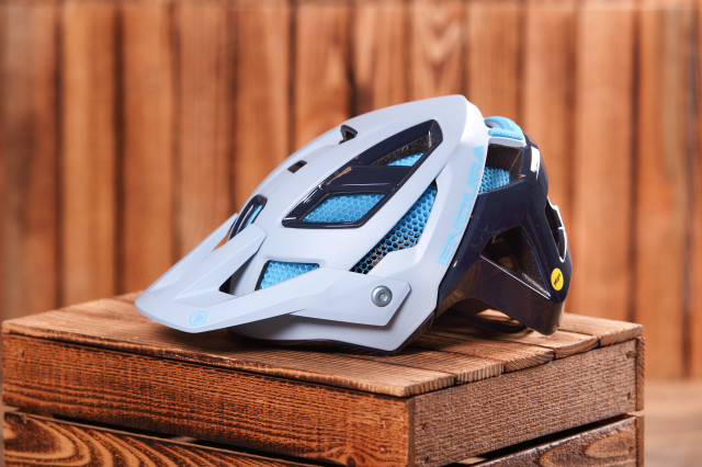 2022 endura mt500 5ct.jpg