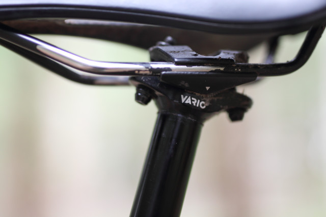 2022 ethirteen vario infinite dropper post head 1.jpg