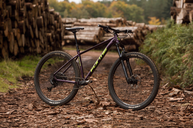 2022 forme black rocks ht 1 hero.jpg