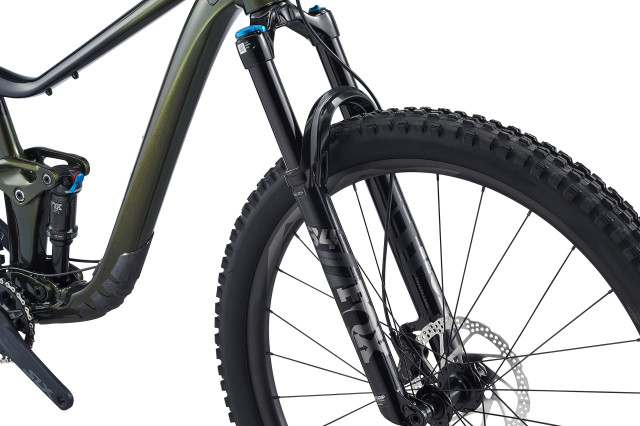 2022 giant Trance 29 fork.jpg