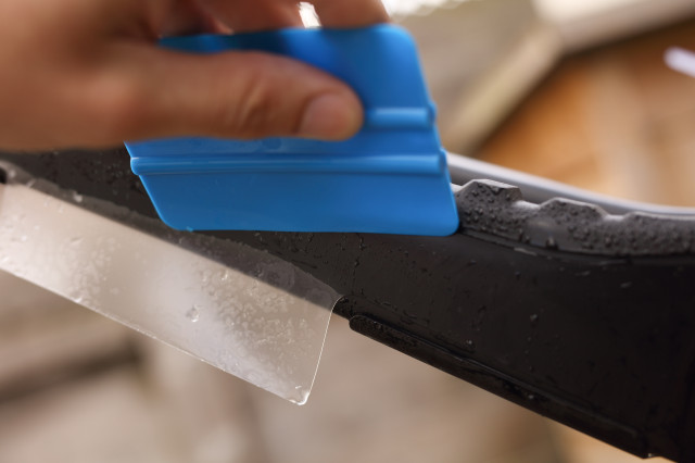 2022 invisiframe squeegee.jpg