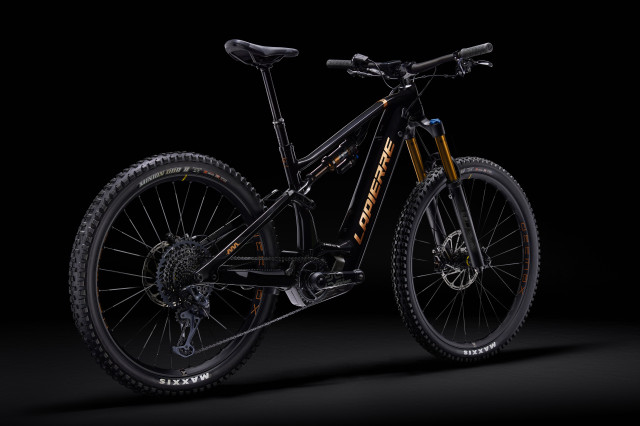 2022 lapierre Overvolt 75th 3q rear.jpg