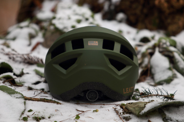 2022 leatt allmtn 1.0 helmet rear.jpg