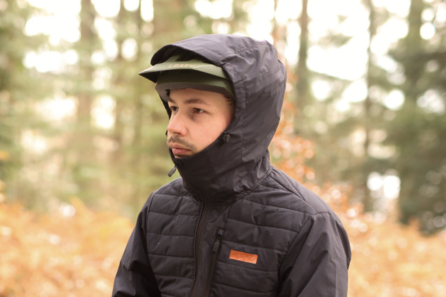 2022 leatt trail jacket mtb 3.0 hood up.jpg