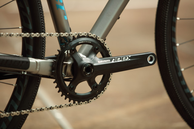 2022 niner rlt 2-star SRAM Apex 1 crank.jpg