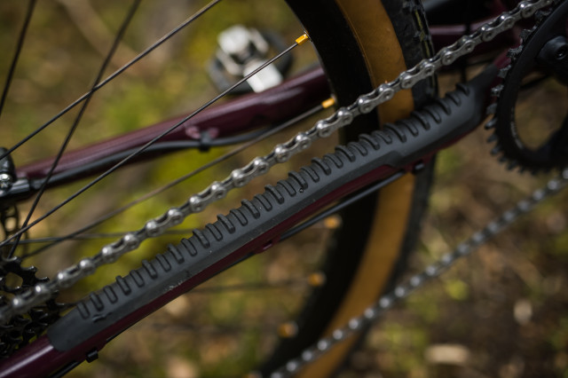 2022 nukeproof Digger Factory  chainstay.jpg