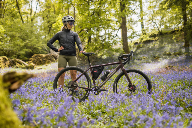 2022 nukeproof Digger Factory  hero.jpg