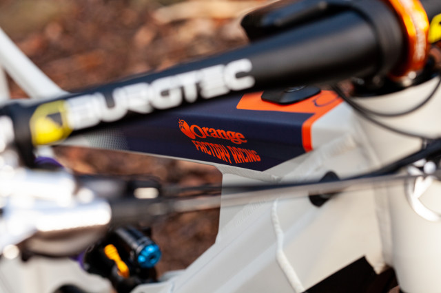 2022 orange Phase_MX_Team-logo.jpg