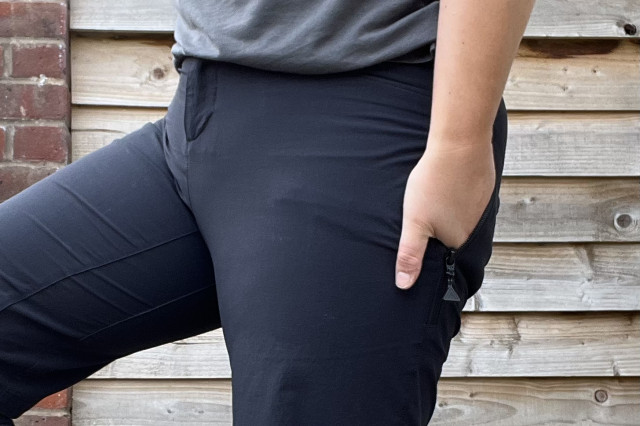 2022 pnw shuttle shorts women pocket 2.jpg