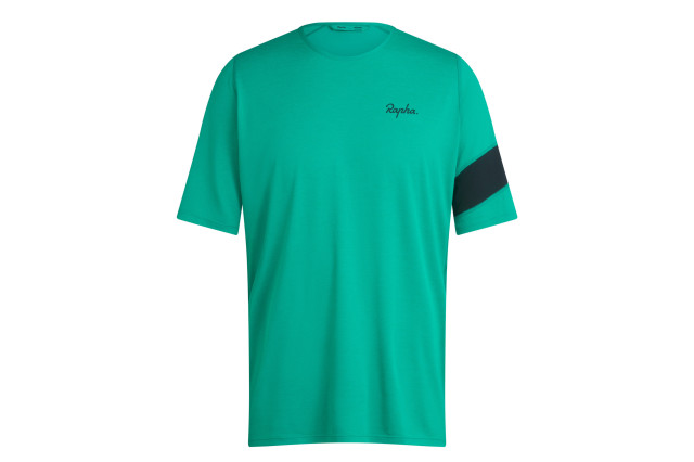 2022 rapha trail fast + light tshirt.jpg