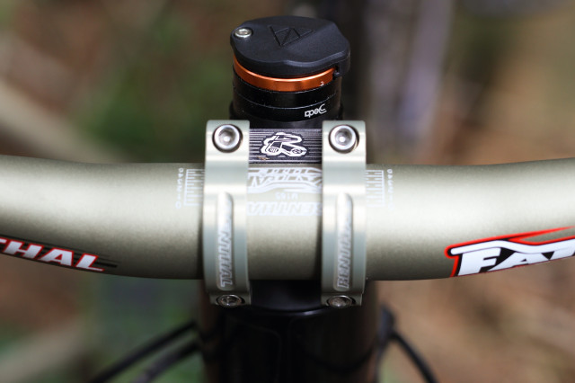 2022 renthal apex35 stem graphic.jpg