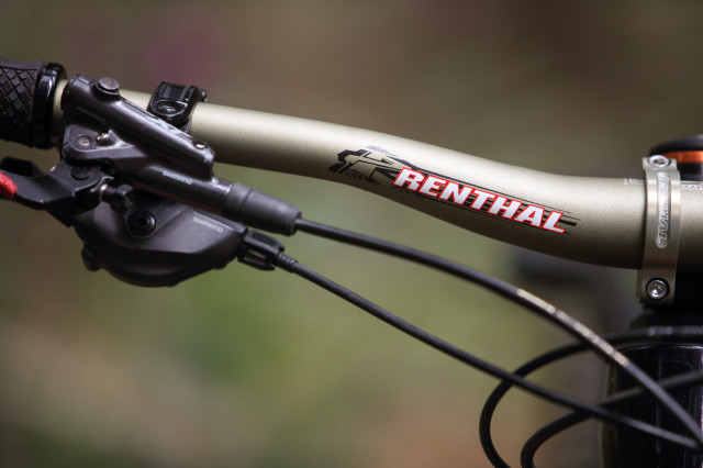 2022 renthal fatbar lite35 logo.jpg