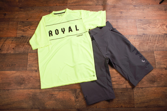 2022 royal quantum shorts and t 5ct.jpg