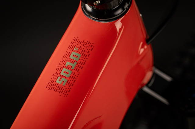 2022 santa cruz 5010 top tube.jpg