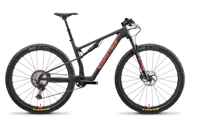 2022 santa cruz blur XT reserve studio.png