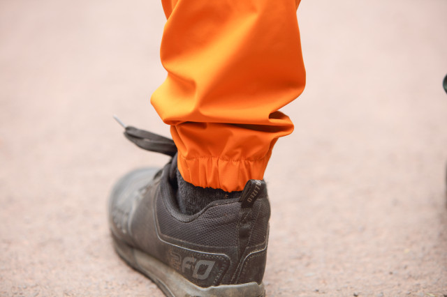 2022 scot trail storm wp pant ankle.jpg