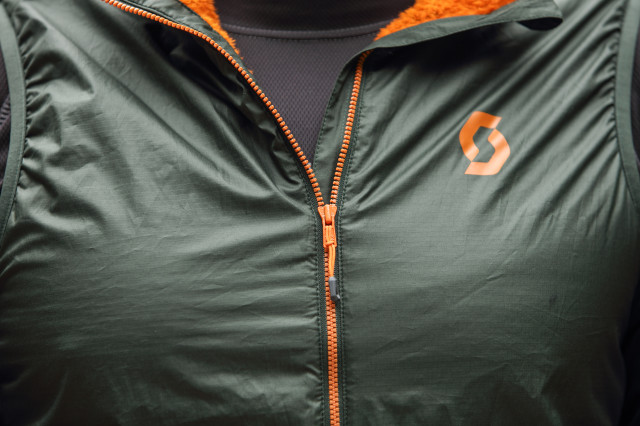 2022 scott trail storm insuloft al mens vest zip.jpg
