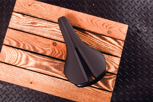 2022 seido roots saddle 5ct.jpg