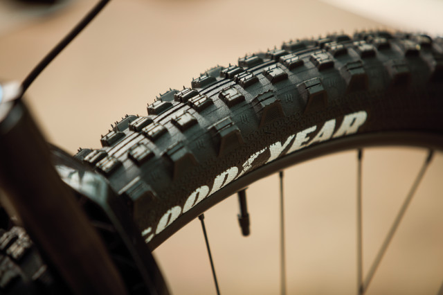 2022 sonder cortex GX Eagle AXS front tyre.jpg