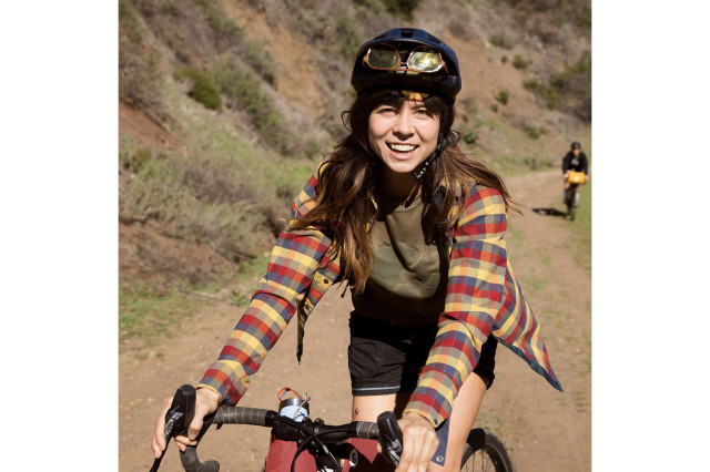 2022 specialized fjallraven collab flannel.jpg