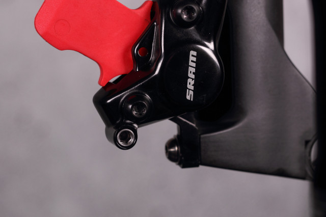 2022 sram brake bleed bleeding edge.jpg